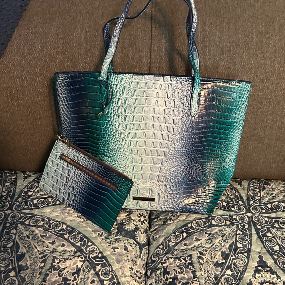 Elegant Blue and Green Crocodile-Embossed Tote Bag